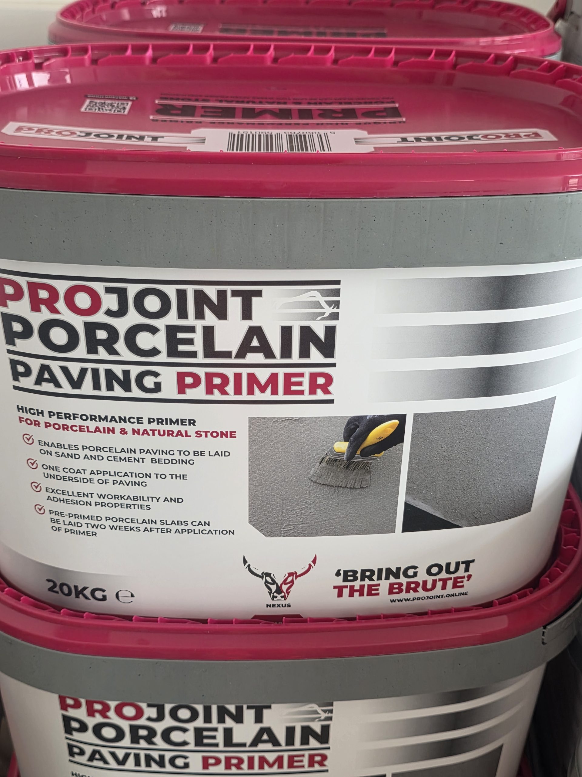 Buckets of Projoint Porcelain Paving Primer with details about its use for porcelain and natural stone paving, featuring application instructions and benefits.
